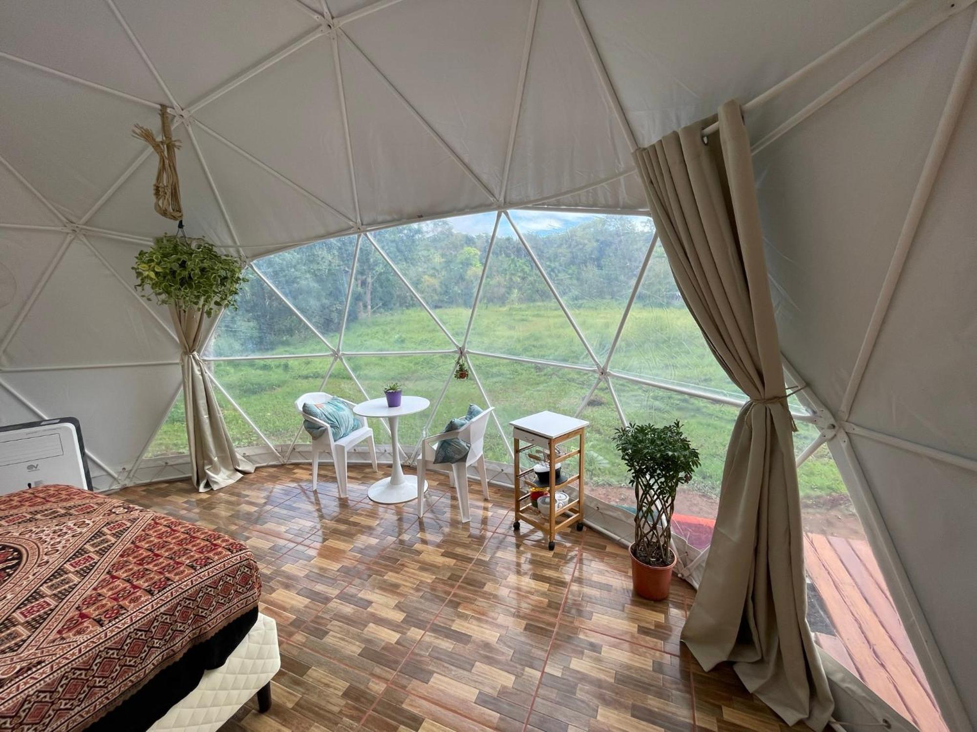 La Comarca River Glamping Dome Near Manuel Antonio Extérieur photo